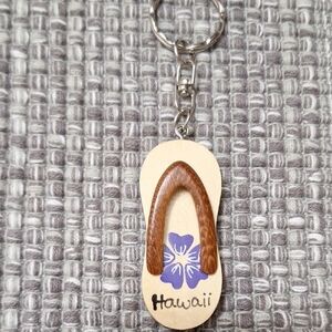 Hawaii Flip Flop Keychain with Purple Flower